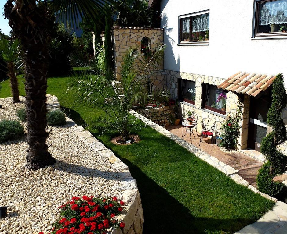 Apartmenthaus Casa Palma Buehl  Exterior photo
